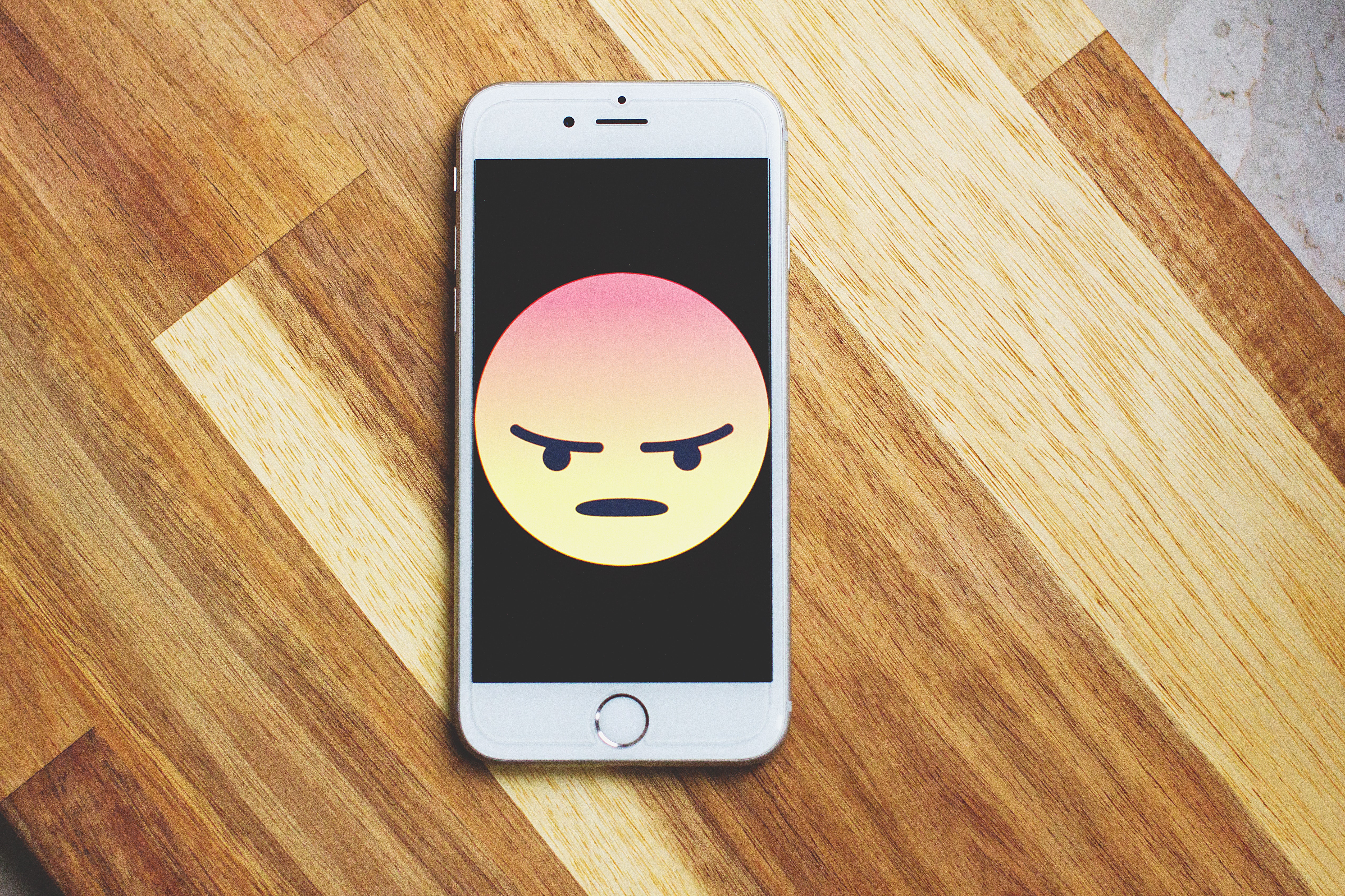 5 Reasons to Hate React Native